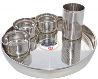 Indiase thali set (1 bord, 1 glas, 3 bekertjes) 500gr