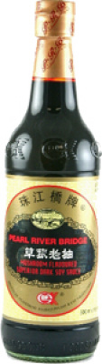 Pearl River Bridge mushroom flavoured superior dark soy sauce 500ml
