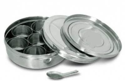 Traditionele masala dabba uit india (20.5cm) 250gr